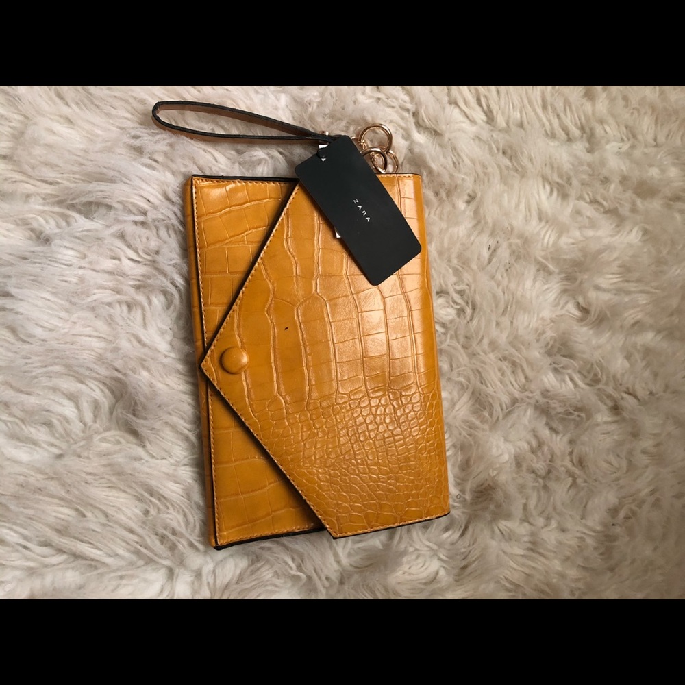 Zara Clutch